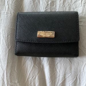 Black Kate spade card holder